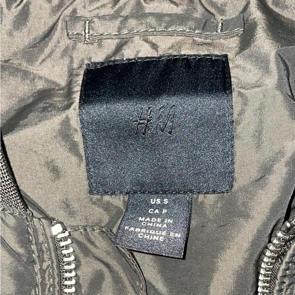 H&M army green jacket - Picture 2 of 4